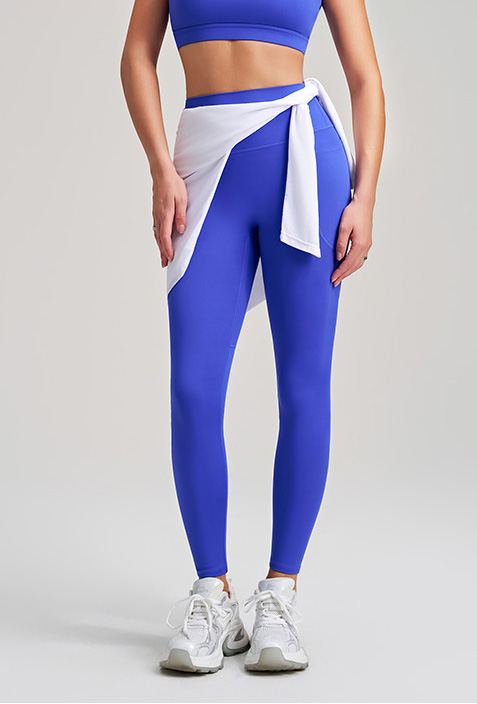 Tight fitting hip lifting yoga pants